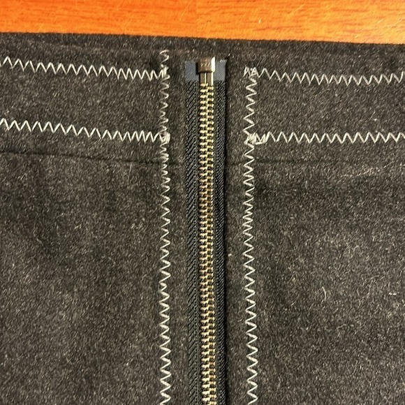 Purnell Blanket Stitch Wool Wrap Skirt with Zipper size 10/30 - Picture 3 of 9